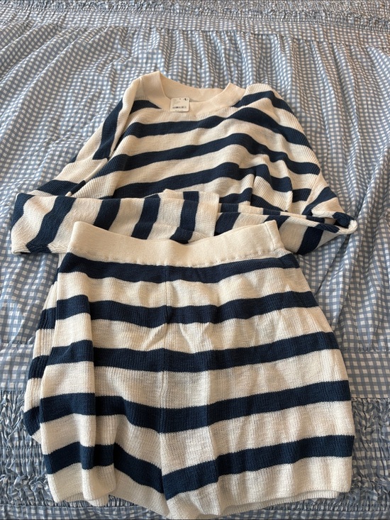Free People Tops - Free people set